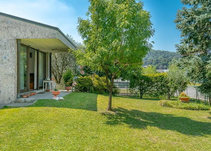 Ghira Bed and breakfast Tavernerio